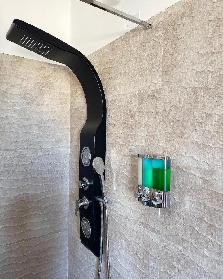 Dolce Vita Suite Алгеро Екстериор снимка