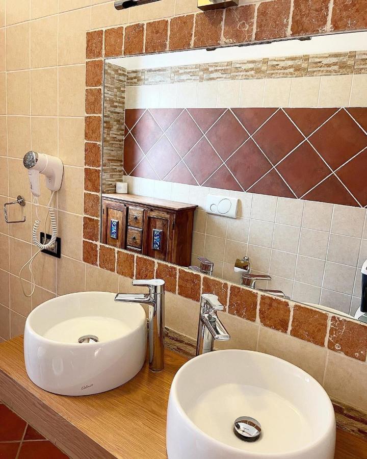 Dolce Vita Suite Алгеро Екстериор снимка