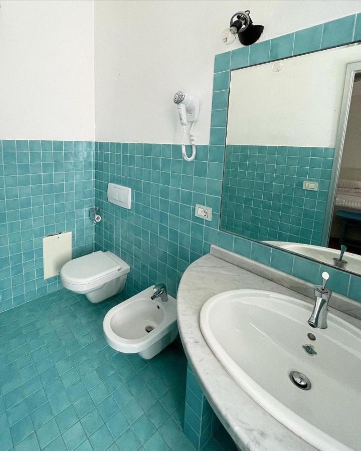 Dolce Vita Suite Алгеро Екстериор снимка